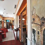 Hotel Krilo 3*