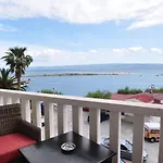 Krilo Hotel