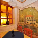 Krilo Hotel Jesenice (Split-Dalmatia)
