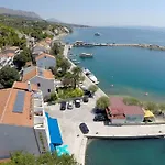 Hotel Krilo 3*