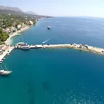 Krilo 3* Jesenice (Split-Dalmatia)