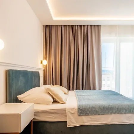 Krilo Hotel 3*