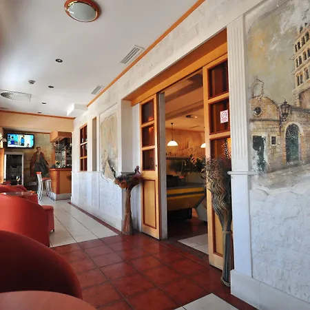 Hotel Krilo Podstrana