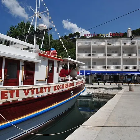 Krilo Hotel 3*