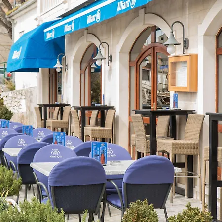 Krilo Hotell 3*