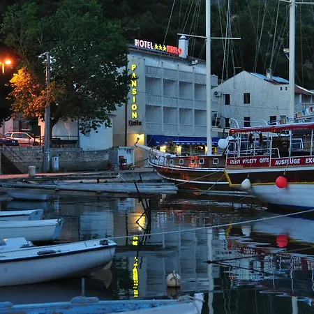 Krilo Hotel 3*