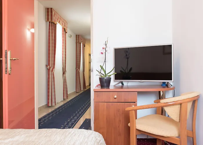 Hotell Krilo 3*