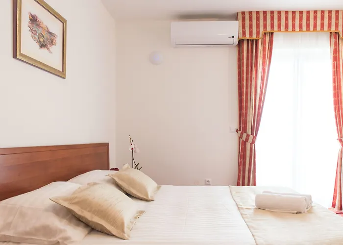 Krilo 3* Jesenice (Split-Dalmatia)