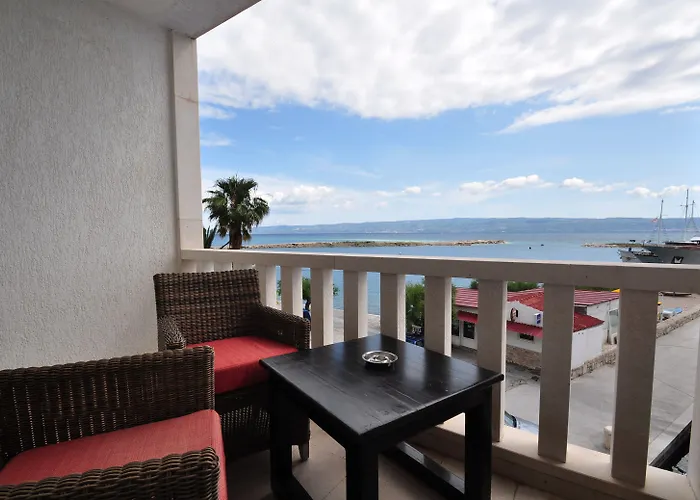 Hotell Krilo Jesenice (Split-Dalmatia)