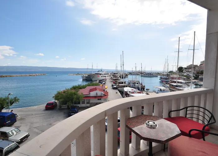 Hotell Krilo 3*
