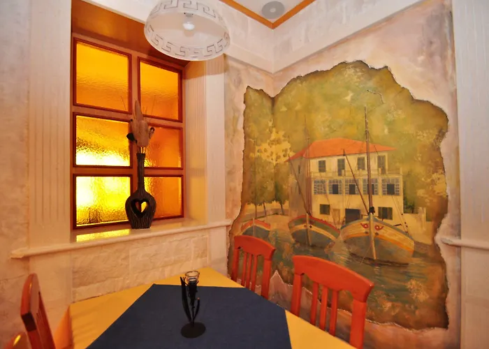 Krilo Hotell Jesenice (Split-Dalmatia)