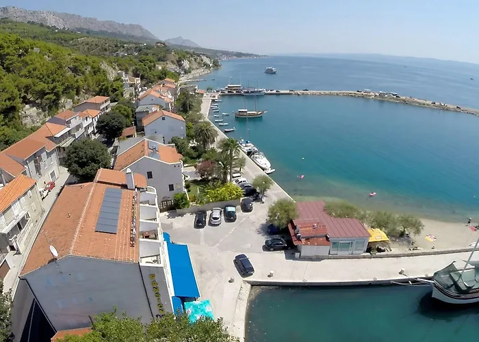 Hotell Krilo 3*