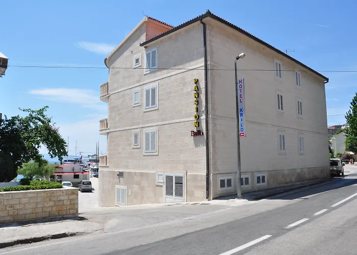 Krilo Hotell 3*